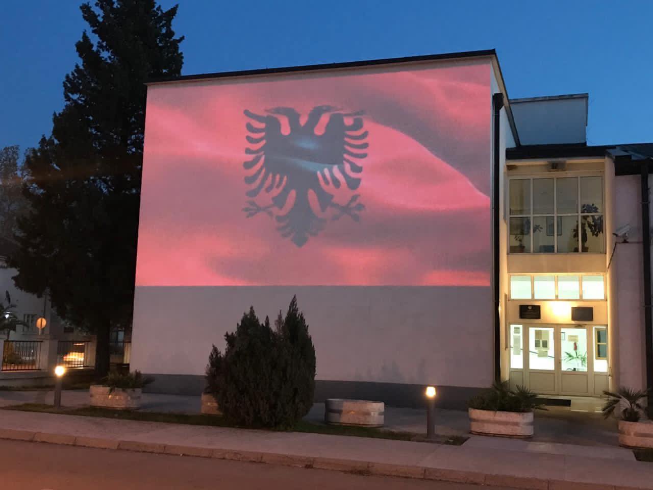 U više crnogorskih gradova počela proslava Dana albanske zastave