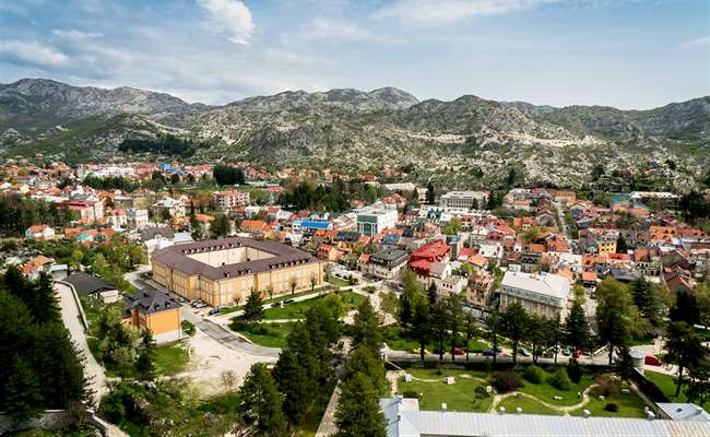 Cetinje počelo da dobija struju, kvar otklonjen