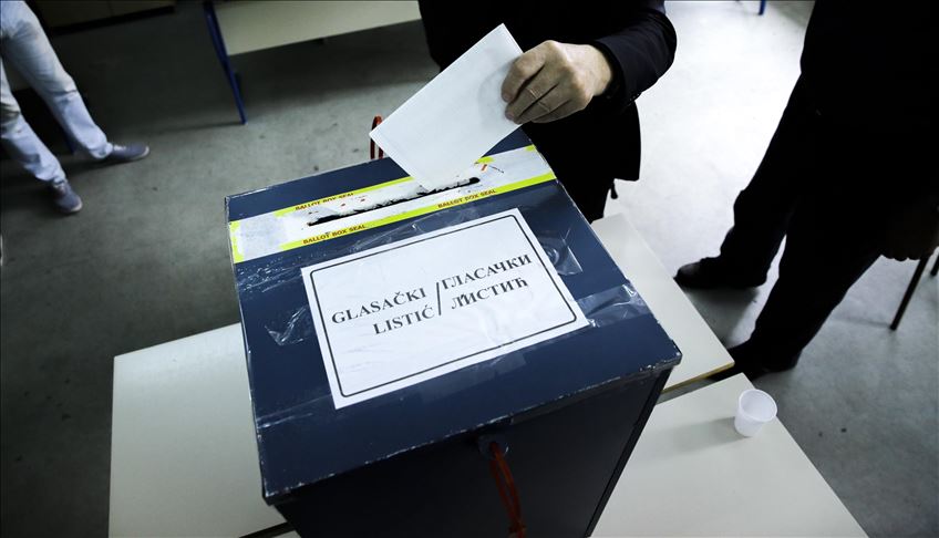 Lokalni izbori u BiH, glasaju i pozitivni na kovid