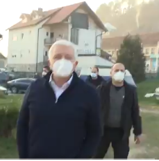 (VIDEO) Marković obišao radove na školi „Dušan Korać“: Projekat savremene škole rezultat je napora ove Vlade