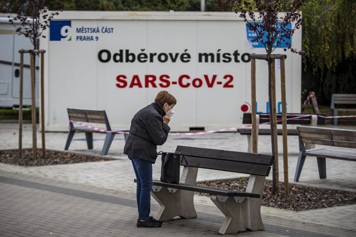 U Češkoj pandemija usporava, u Poljskoj umrlo 580 ljudi