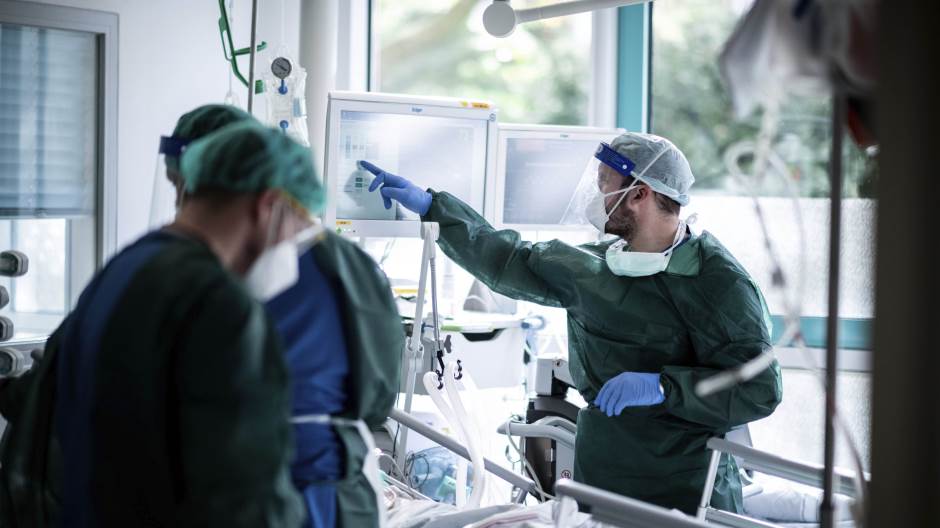 Broj zaraženih u Njemačkoj prešao 800 hiljada, odložena odluka o dodatnim mjerama