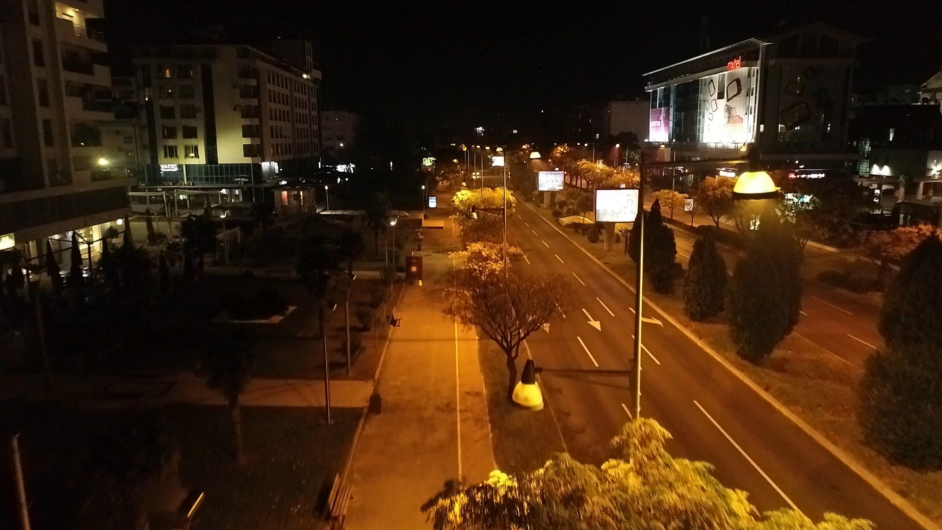 VIDEO Podgoričke ulice puste nakon 22 časa