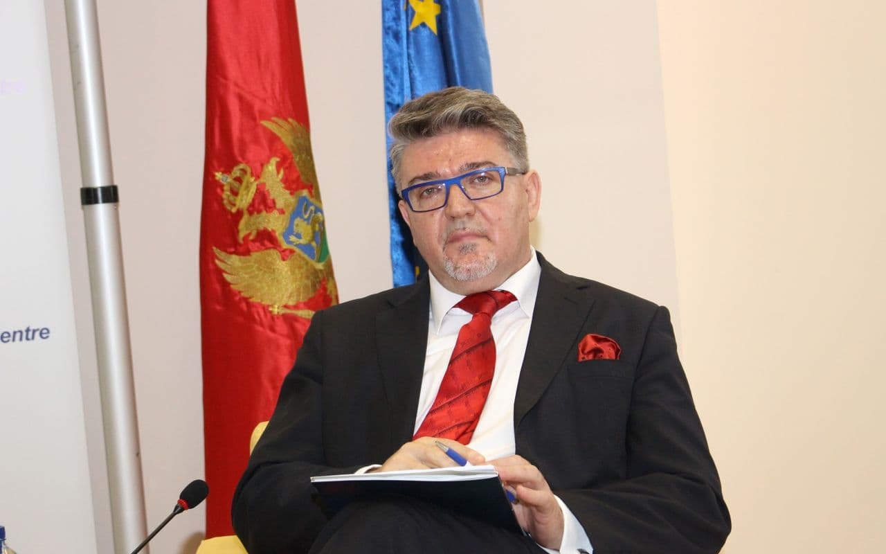Ambasador Hrvatske za Standard: Osuđujemo huligansku provokaciju, hvala policiji na brzoj rekaciji