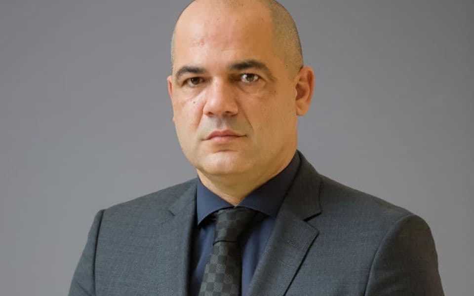 Božović: Injac da penzioniše oficire koji su sakupljali glasove za DPS