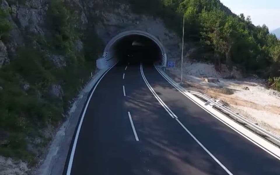 Odron na putu Cetinje – Budva, nema povrijeđenih