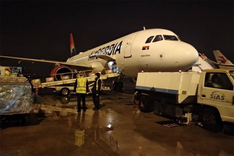 Od koronavirusa preminuo pilot koji je za Srbiju dovozio medicinsku pomoć iz Kine