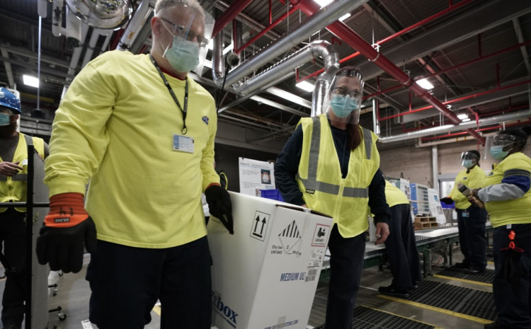 Počela najveća distribucija vakcina u istoriji SAD