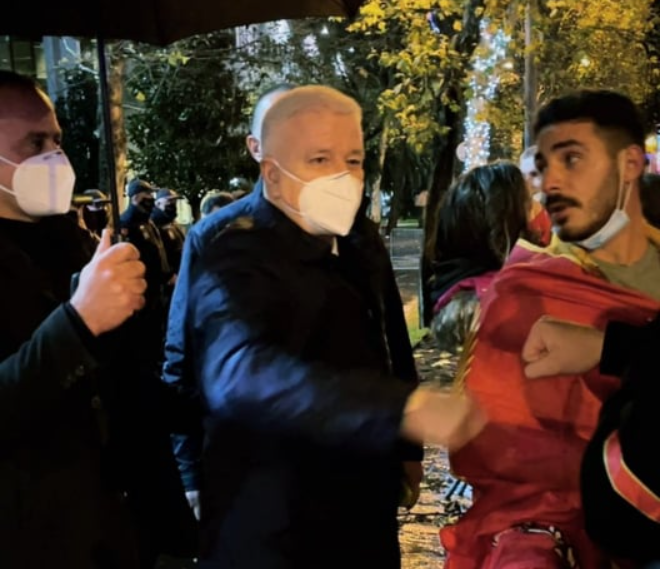 Marković: Umorni ste idite kući, borba je tek počela!