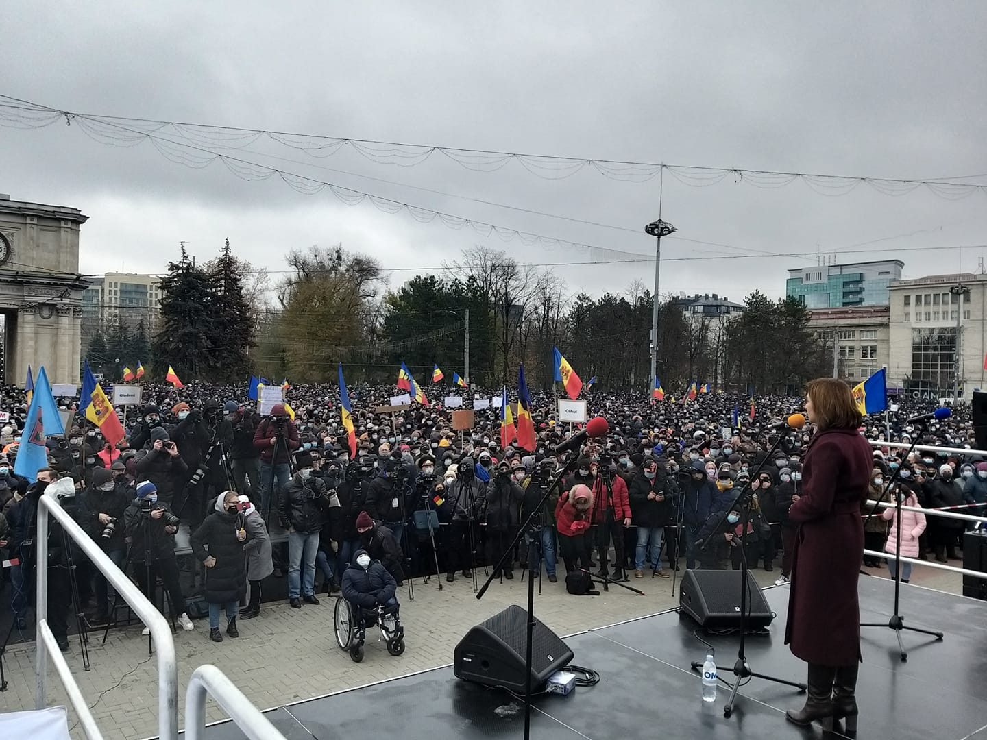 Hiljade demonstranata traži ostavku vlade u Moldaviji