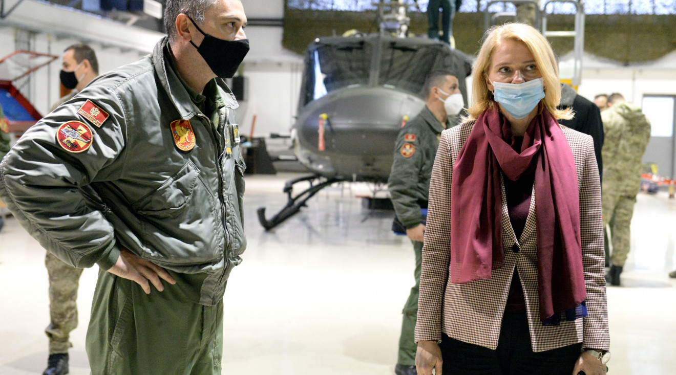 Ministarka odbrane posjetila vojni aerodrom: Nastavićemo reforme sistema odbrane