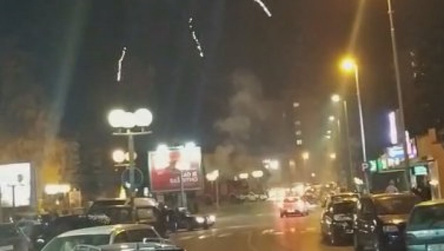 Opština Berane vatrometom slavila izbor nove Vlade, građani izašli na ulice