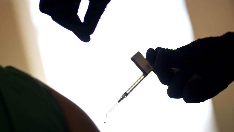 U svijetu do sada dato više od 1,37 milijardi doza vakcina protiv kovida