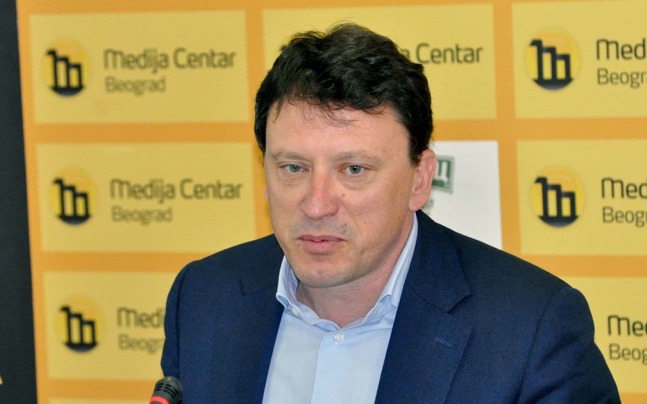 Priča nove vlasti o oslobođenju Crne Gore spada u domen psihologije
