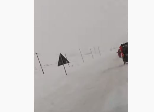 Zbog jake mećave prekinut saobraćaj na putu Žabljak-Šavnik
