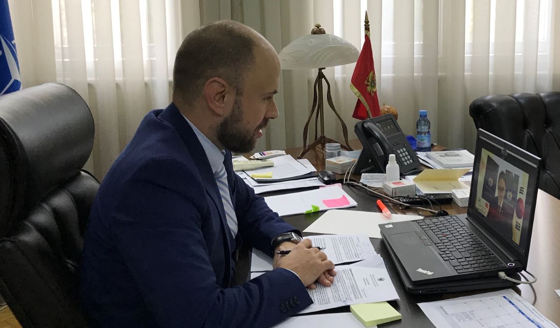 Radulović sa ambasadorom Čoeom Hjong-čanom: donacija Koreje još jedan dokaz prijateljstva