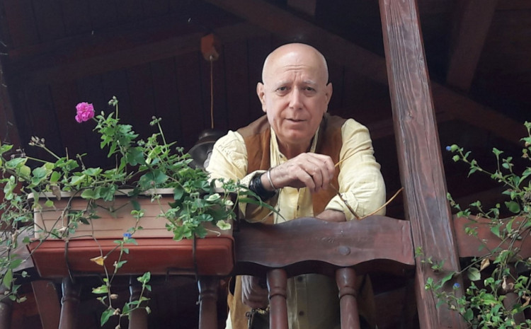 Mensur: Neki primitivni ljudi su htjeli da se svi prezivamo na -ić, imao sam pištolj u ustima