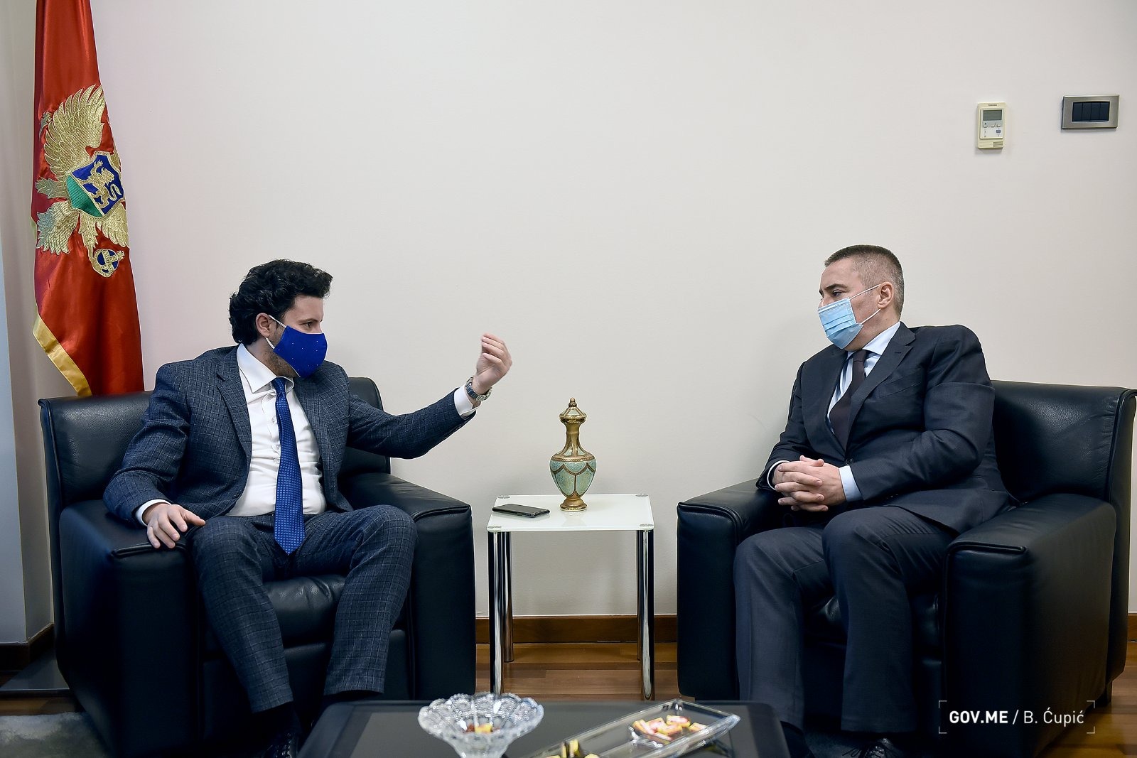 Abazović: Veljović me formalno obavijestio o ostavci, danas ćemo imenovati v.d. direktora UP