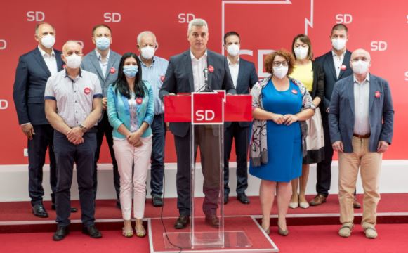 SD: DF, URA i Matica srpska su “apolitični” upravni odbor Univerziteta