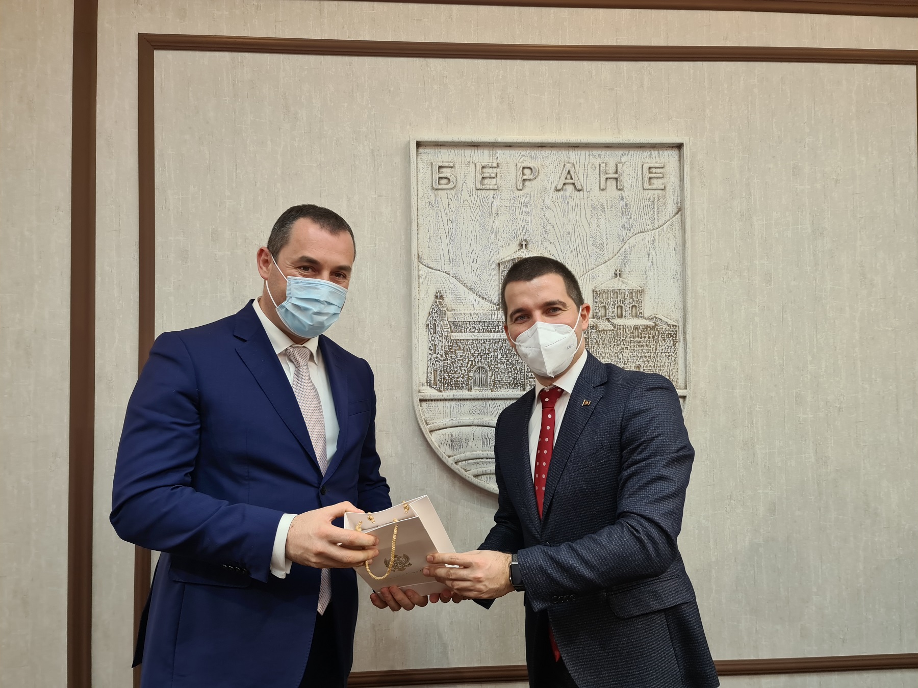 Bečić se sastao sa Šćekićem, pa obišli sportski centar Berane