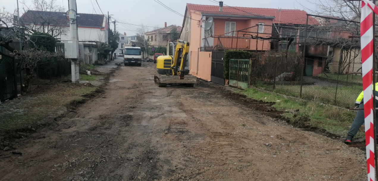Počela rekonstrukcija Ulice Slobodana Škerovića na Draču