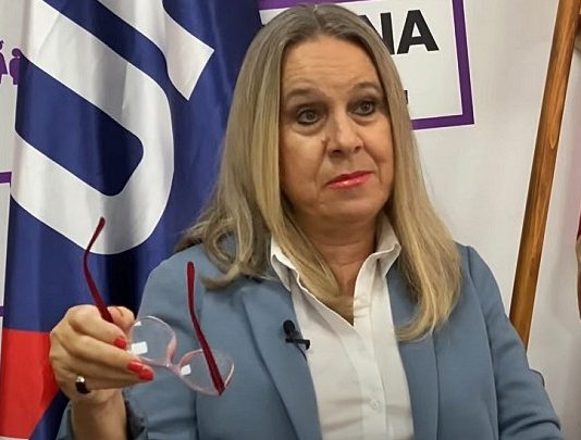 Jelušić pita Bratić: Da li će medijska pismenost biti uvedena za sve učenike
