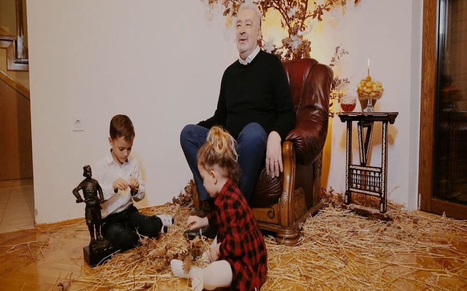 Božićna video-poruka premijera ukazuje na neovlašćenu upotrebu pokretnog kulturnog dobra Crne Gore