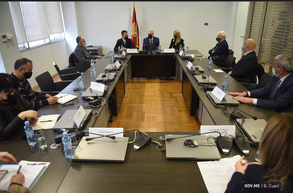 Krivokapić: Nije istina da je Vlada iz sastava isključila predstavnike manjina