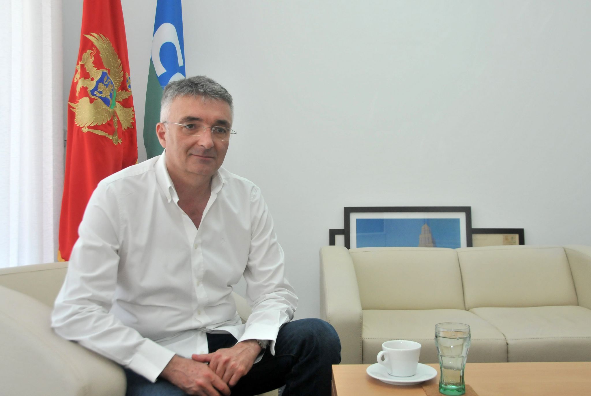 Vlahović: Jasna namjera da se razori diplomatija države