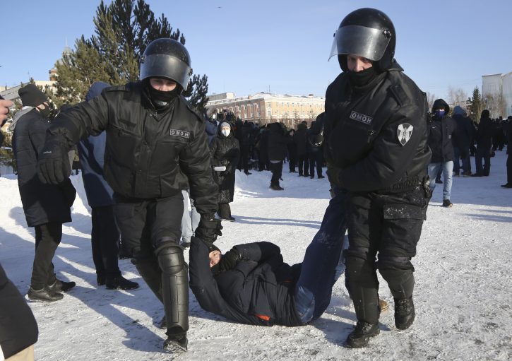 SAD osudile „brutalne taktike“ ruske policije