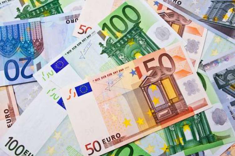 Najniži rast zarada u Crnoj Gori, najviši u Sloveniji