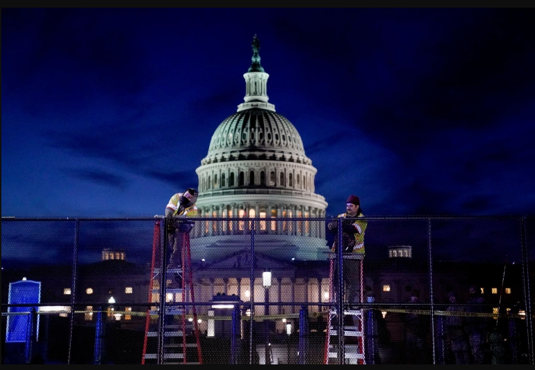 Američka vojska podiže visoke barikade oko Capitola