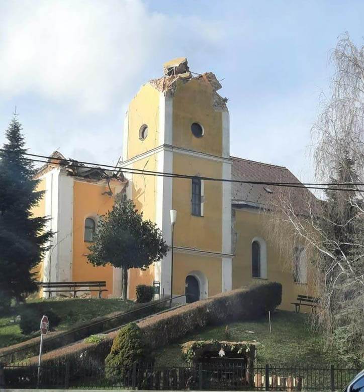 Katolička crkva ponudila pomoć u obnovi porušenih objekata SPC