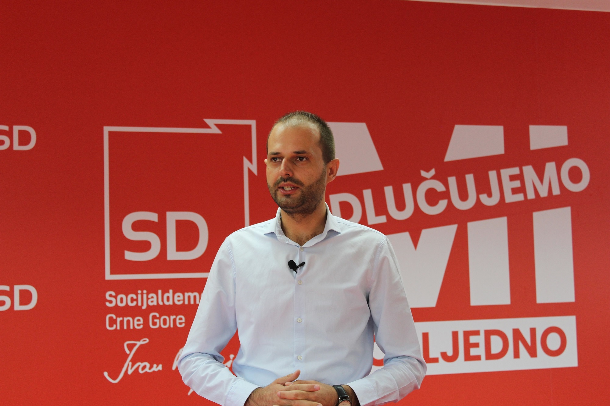 Adžović: Tuzi se kažnjavaju zbog nesposobnosti Vlade