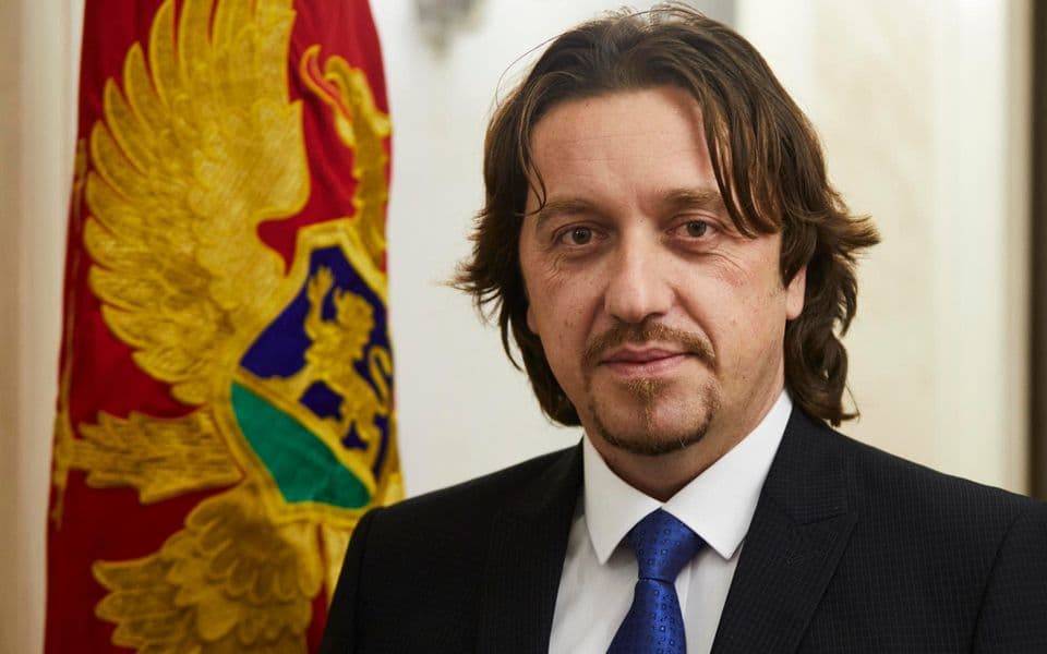 Brđanina preporučile “reference i izlaganje tokom intervjua”
