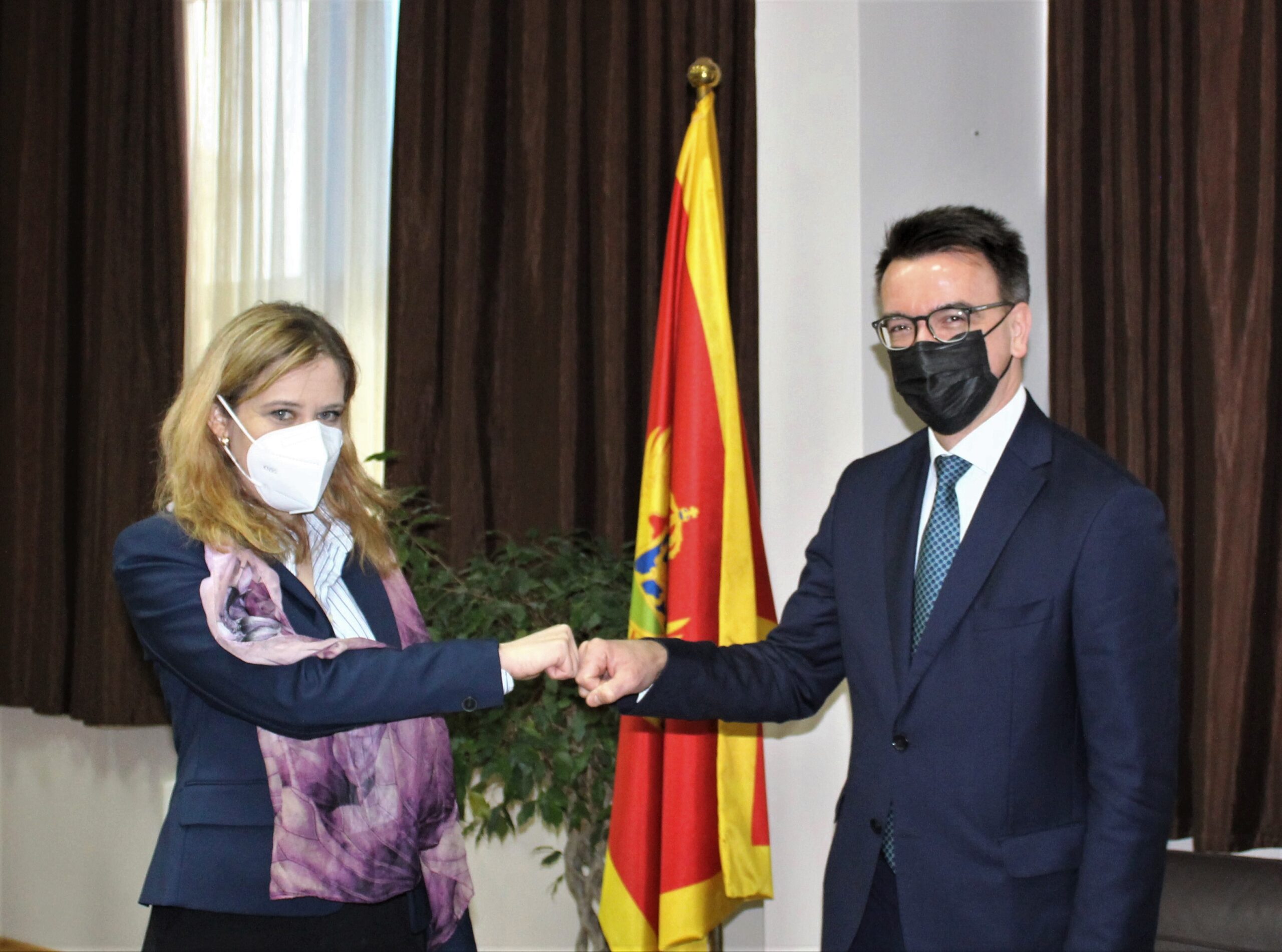 Bratić – Maslenikov: Neprolazna bliskost naroda Crne Gore i Rusije