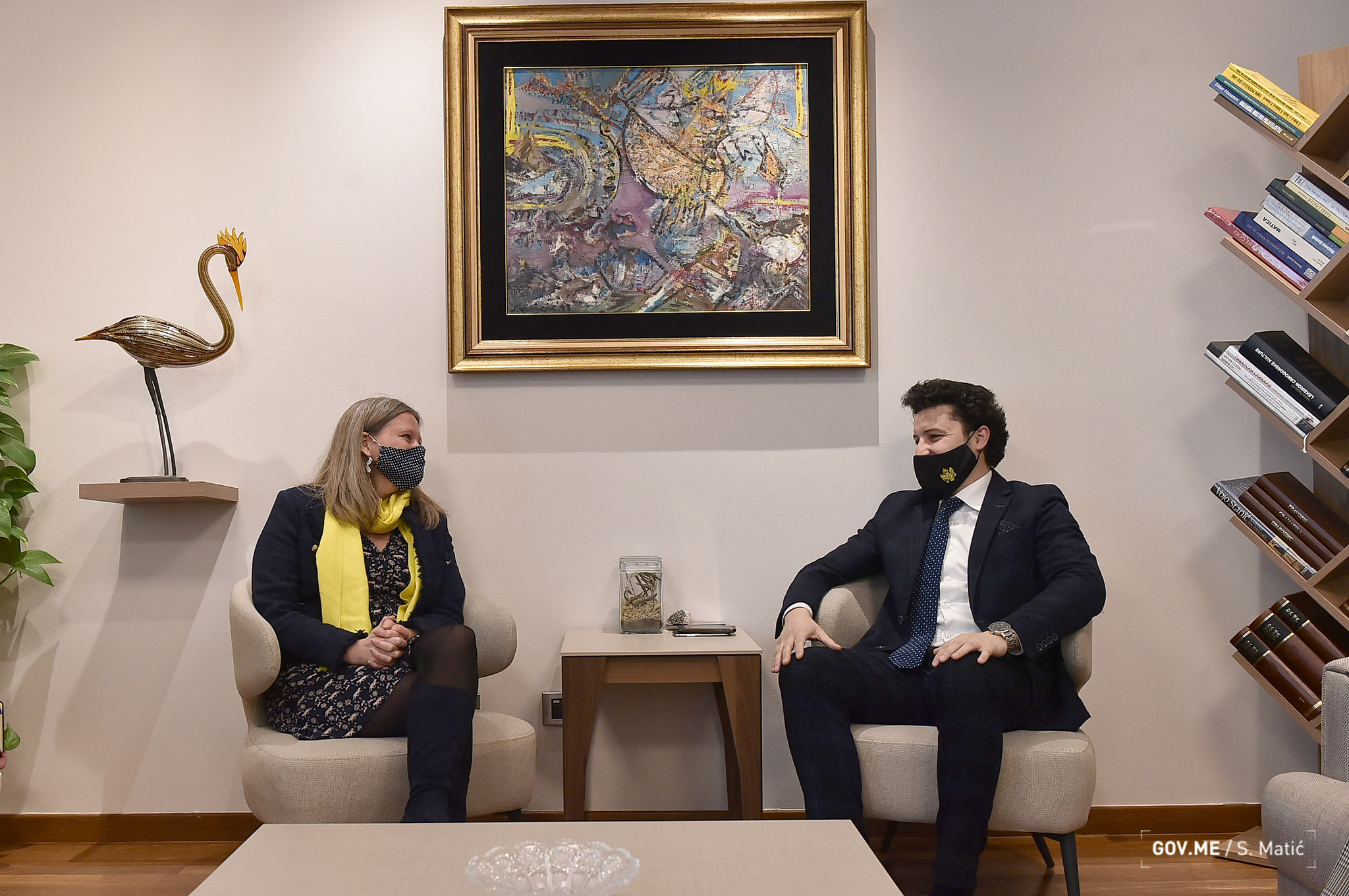 Abazović na sastanku sa Medoks i Majkok: Uspješna saradnja u oblasti odbrane i bezbjednosti