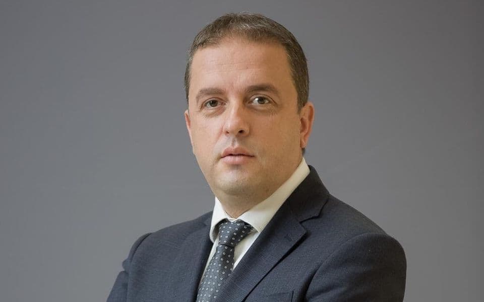 Fatić: Vlada dovodi opštine do finansijske neodrživosti i stopira njihov razvoj