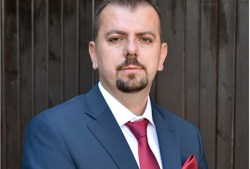Ćorović: Skrnavljenje džamije u Nikšiću još jedan pokušaj zastrašivanja manjinskih naroda