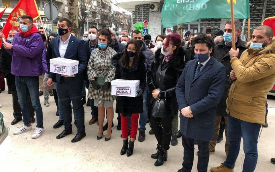 URA predala listu: “Nikšić će voditi pošteni ljudi”