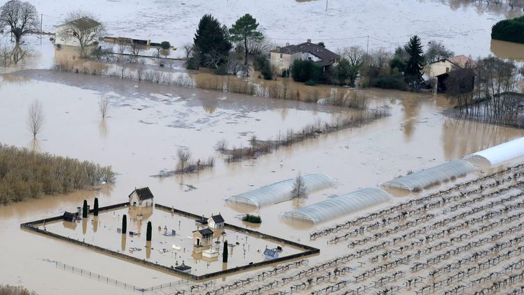 Poplave u Francuskoj, evakuacija ugroženog stanovništva
