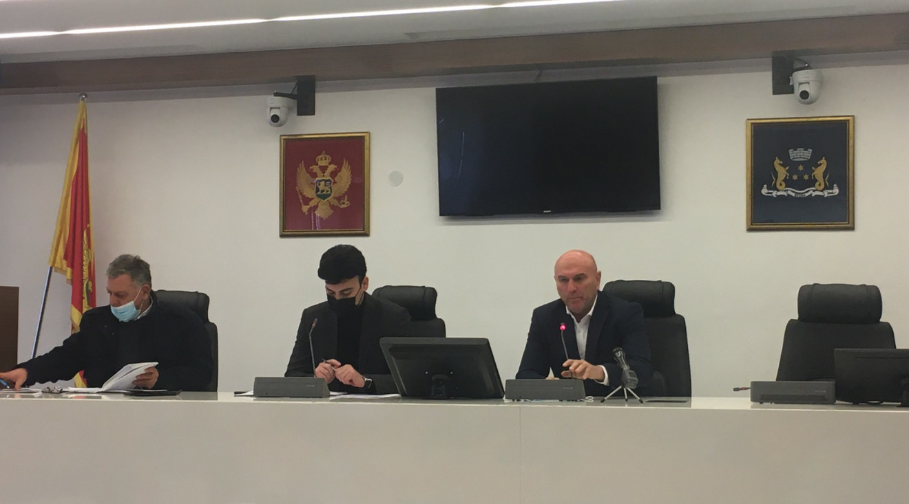 U Budvi nove mjere: Zatvaraju se igrališta, teretane, šetališta, trgovi…