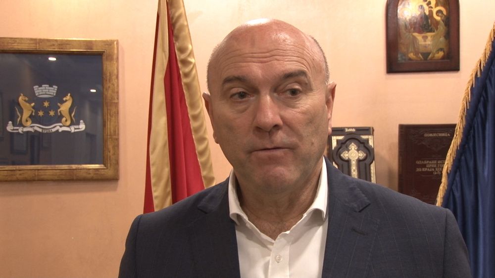 Carević pozvao Đokovića da posjeti Budvu
