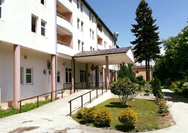 ALARMANTNO U DOMU STARIH: Uprava tražila hospitalizaciju, MINISTARKA odlučila drugačije?