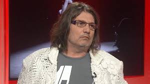 Rambo Amadeus ima koronu