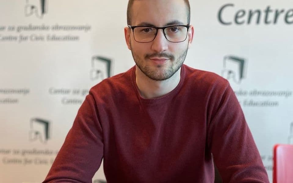 CGO: Nejasni i promjenjivi kriterijumi određivanja ciljnih grupa za vakcinaciju