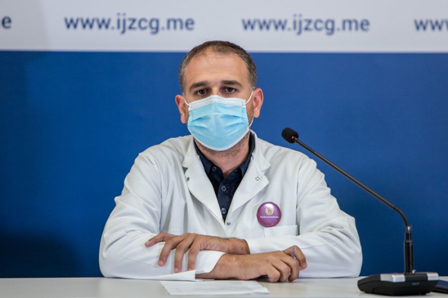 Doktor Radojević primio vakcinu AstraZeneca: ”Savjetujem svima bilo koju vakcinu”