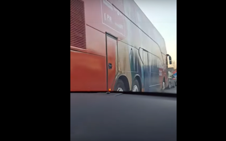 Demokrate i DF u istoj auto-koloni u Nikšiću (VIDEO)