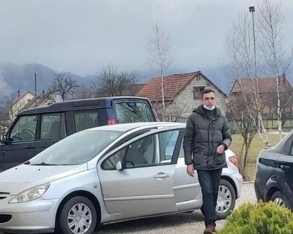 DPS: Demokrate prate izlaznost i krše zakon (VIDEO)