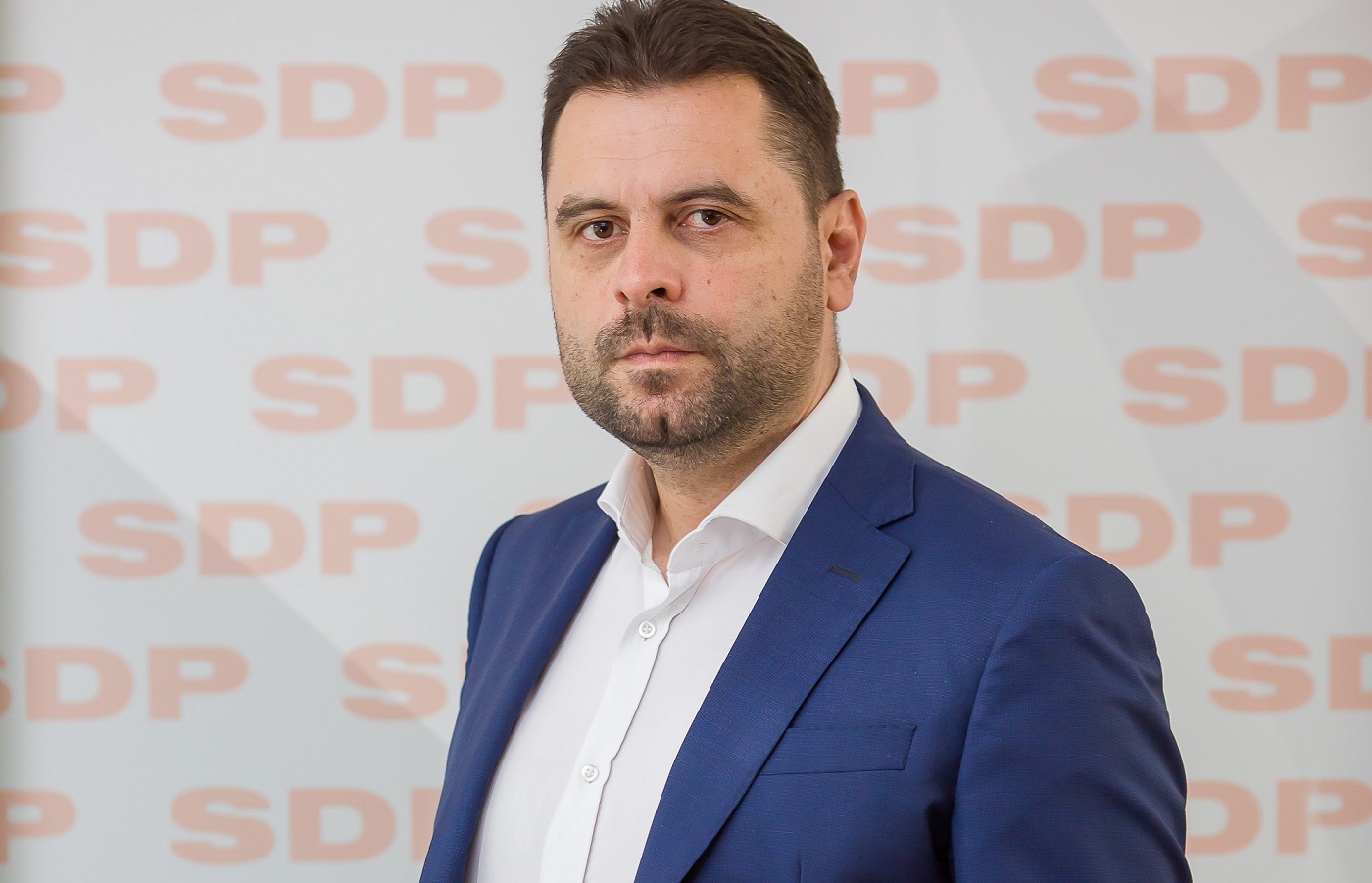 Vujović: Spajić i Leposavić da se odmah izjasne, da li je tačno da krše Ustav i pravni poredak CG